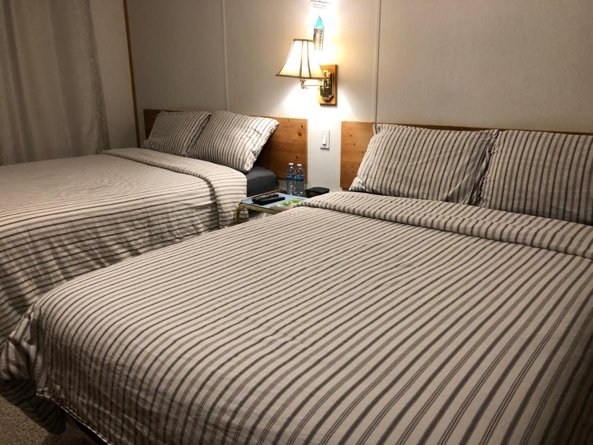 Alpine Motel ロッキーマウンテンハウス エクステリア 写真